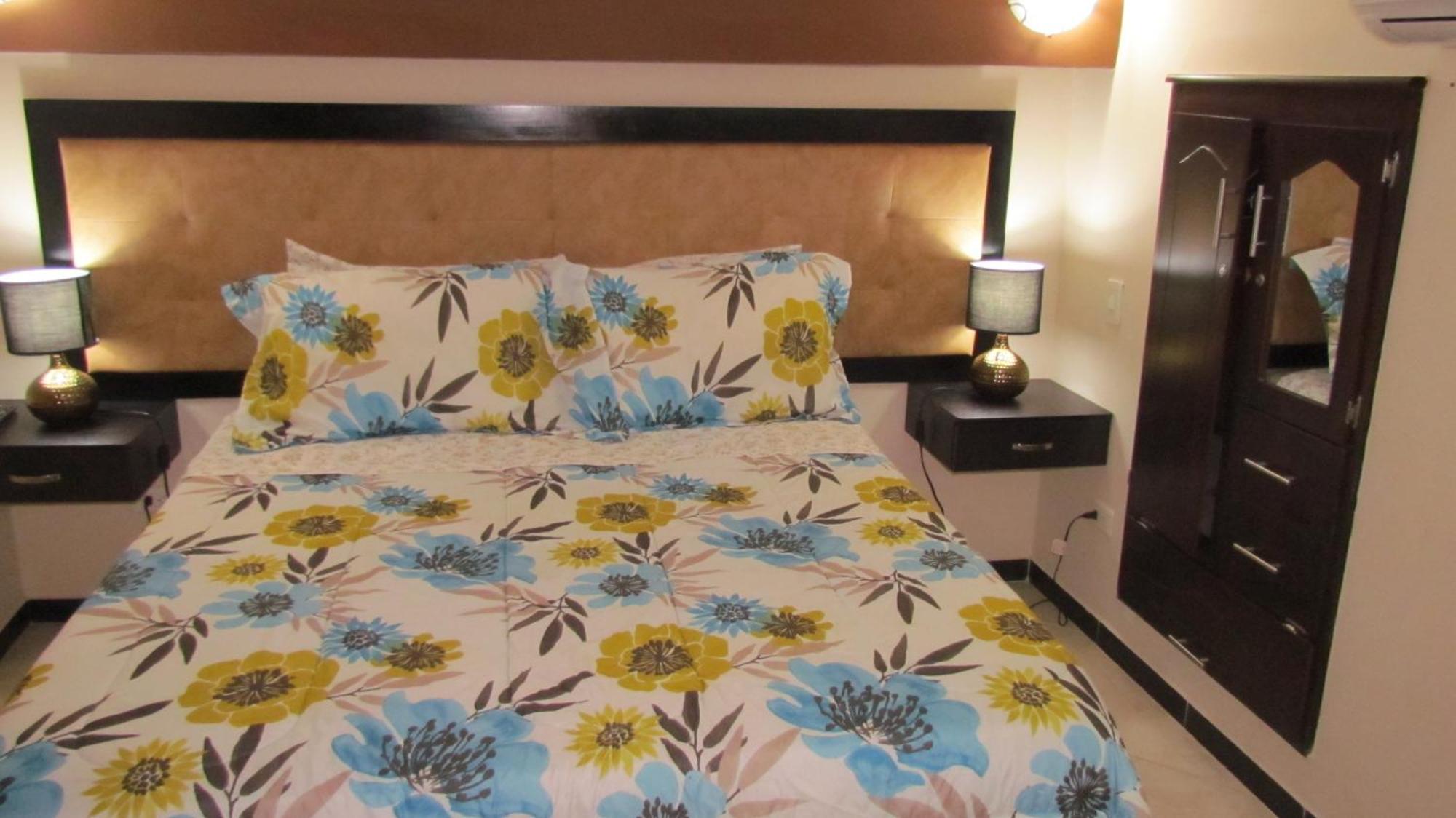 Apartamentos En El Poblado Medellin Room photo