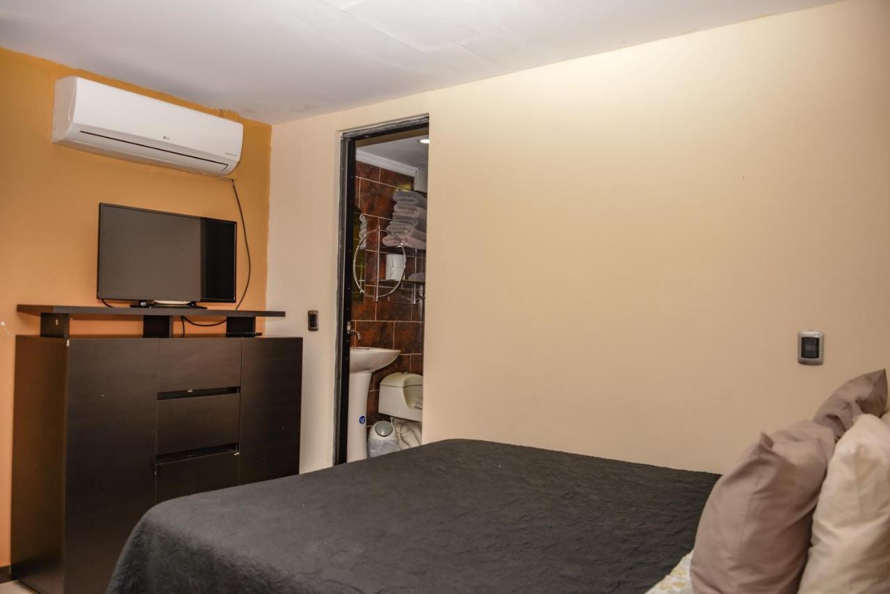 Apartamentos En El Poblado Medellin Exterior photo